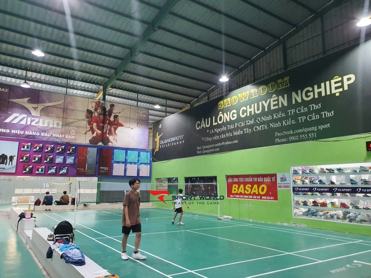 Sân cầu lông Quang Sport Cần Thơ