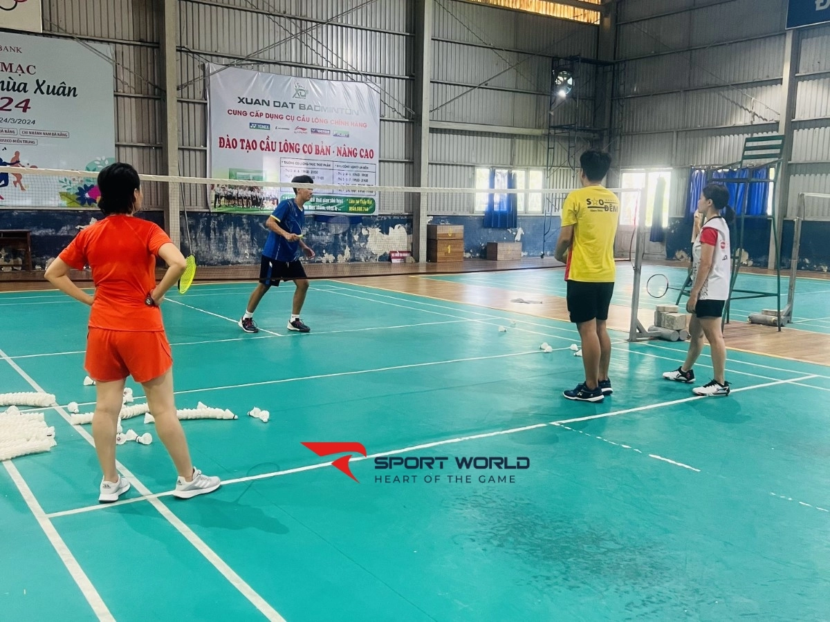 Sân Cầu Lông Wings Badminton