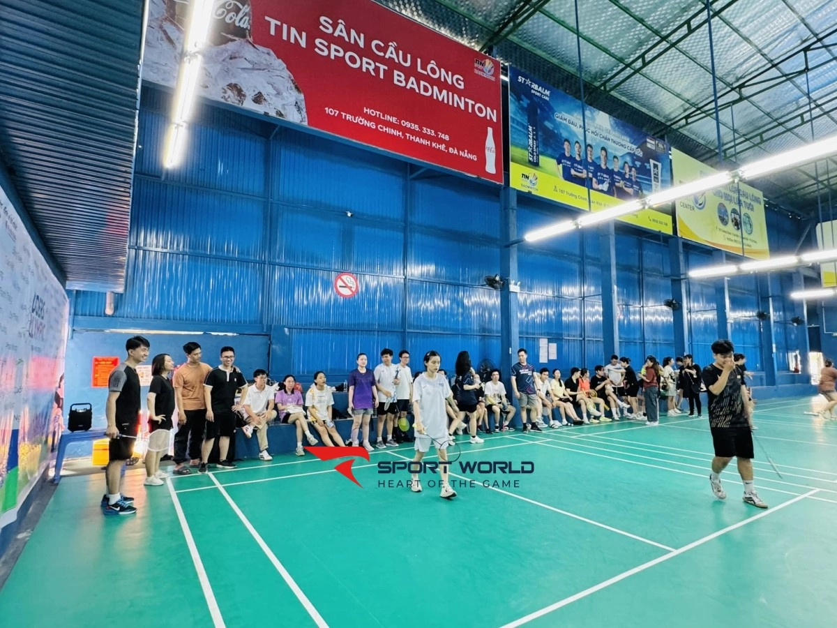 Sân cầu lông Tin sport Badminton