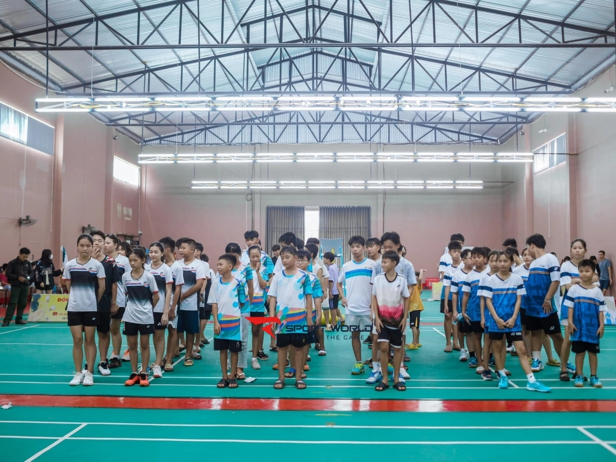 Sân cầu lông Uy Vu Badminton