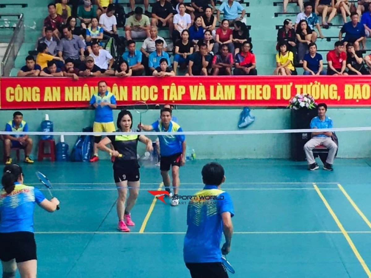 Nhà Thi Đấu Thể Thao