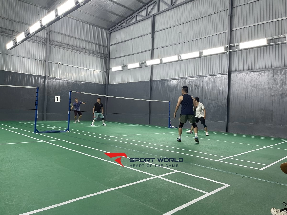 Sân cầu lông US Badminton Trịnh Văn Bô