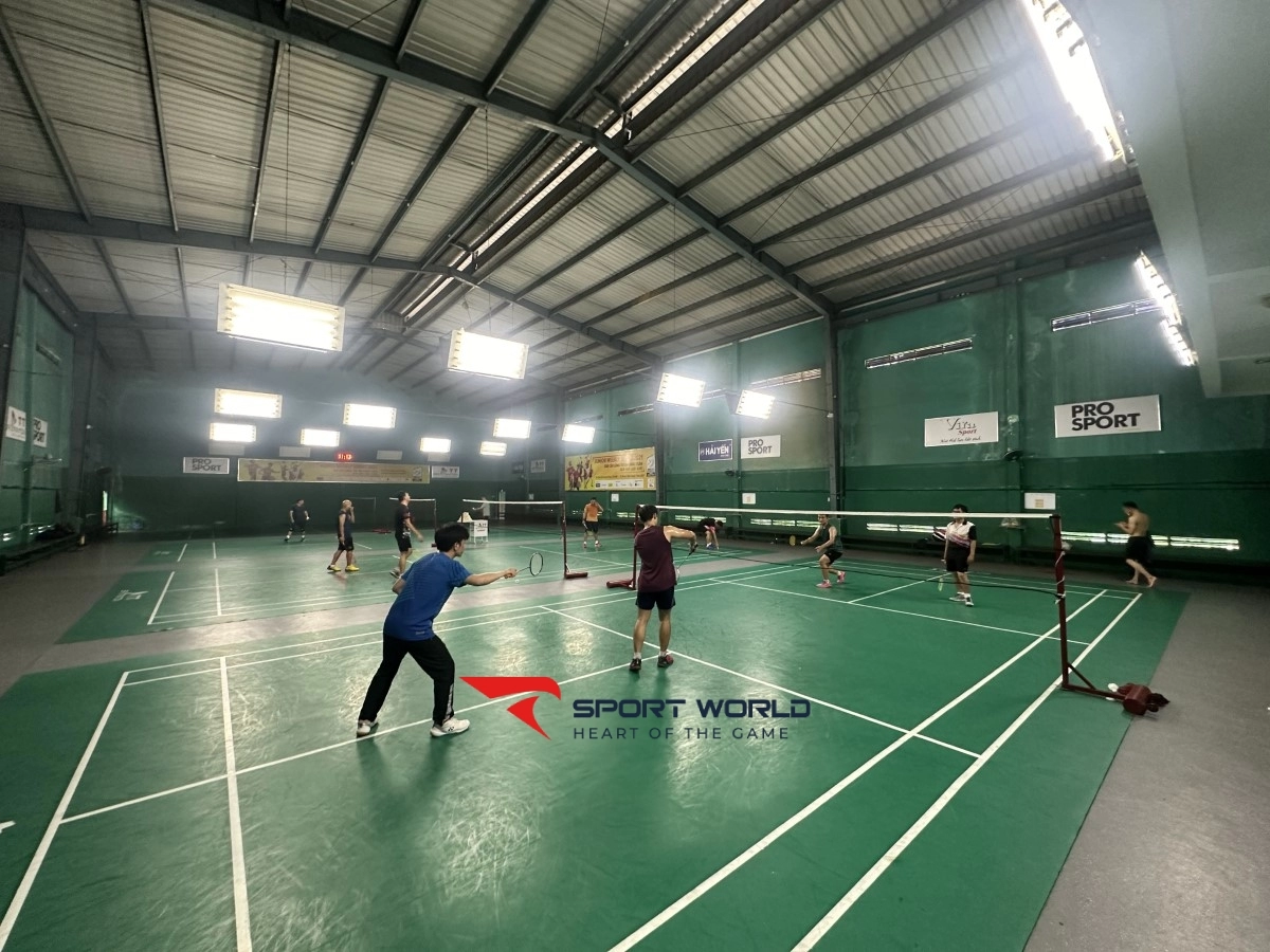 Sân cầu lông US Badminton Trịnh Văn Bô