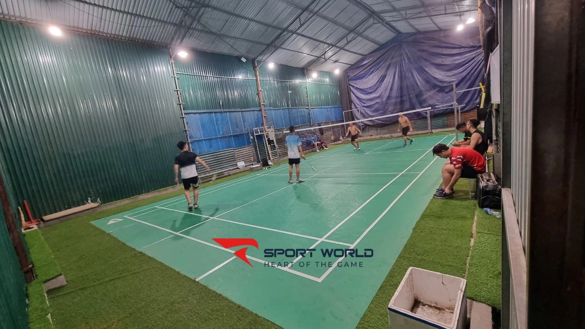 Sân cầu lông 165 Hoàng Ngân