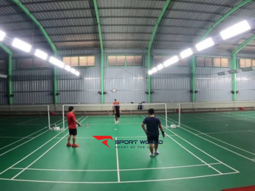 Sân cầu lông 165 Hoàng Ngân