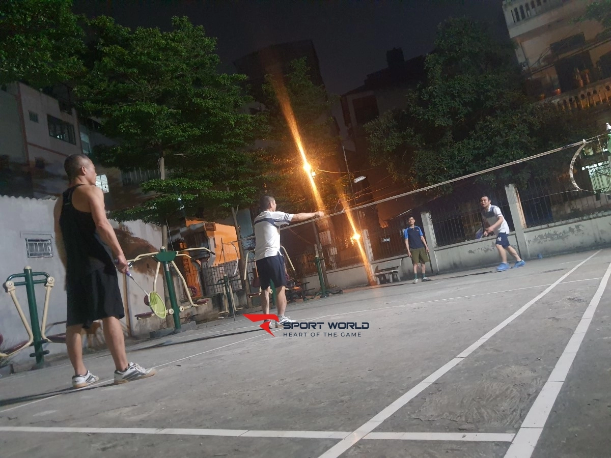 Sân cầu lông tổ 12 phường Nghĩa Đô