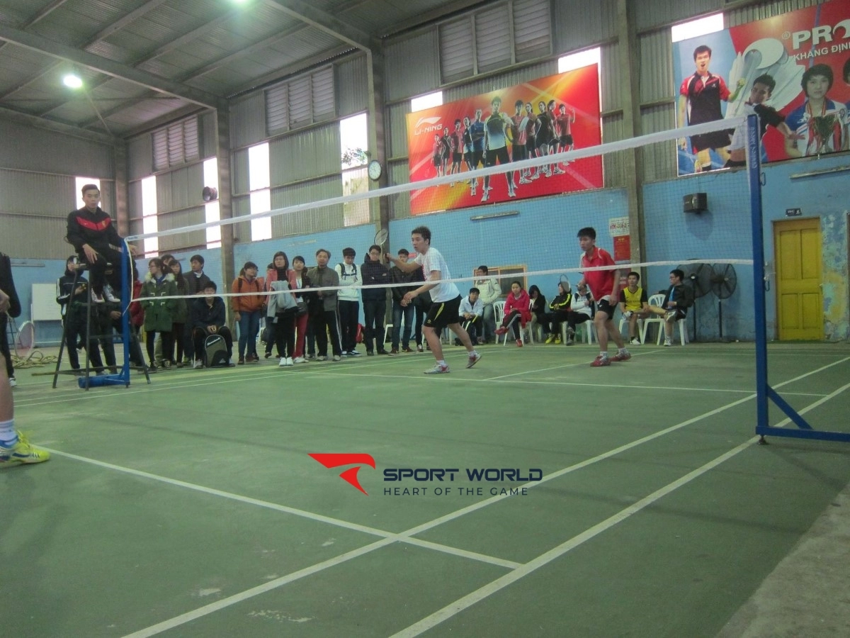 Sân cầu lông Học Viện Ngân Hàng