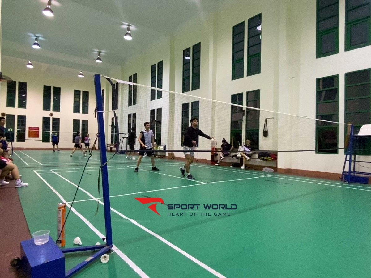 Sân cầu lông Uỷ ban chính phủ Hà Nội