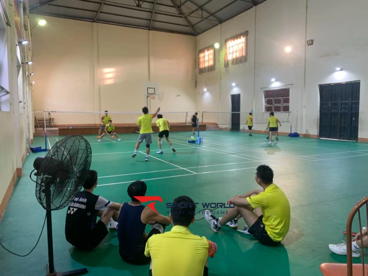 Câu lạc bộ cầu lông Bản Hill