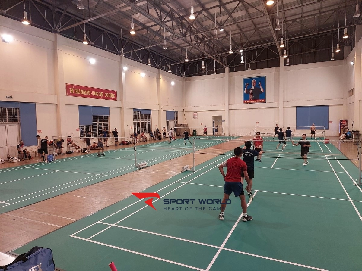 Sân Cầu Lông Trường THCS Lê Quý Đôn