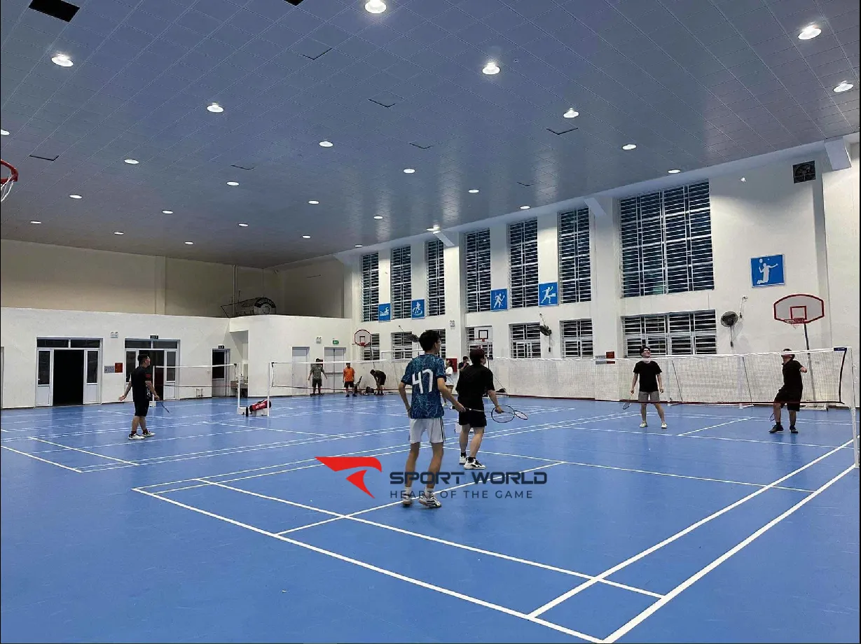 Sân cầu lông Vạn Bảo