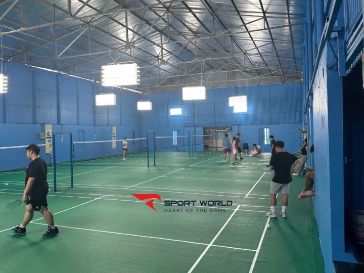 Sân cầu lông 521 Minh Khai