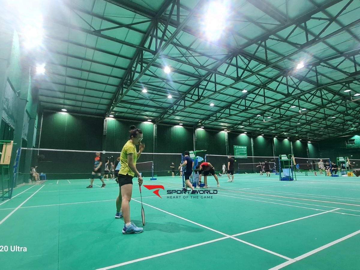 Sân Cầu Lông Tiến Dinh Sport - Tân Mai