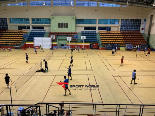 Sân Cầu Lông Nhà Thi Đấu Bách Khoa Hà Nội