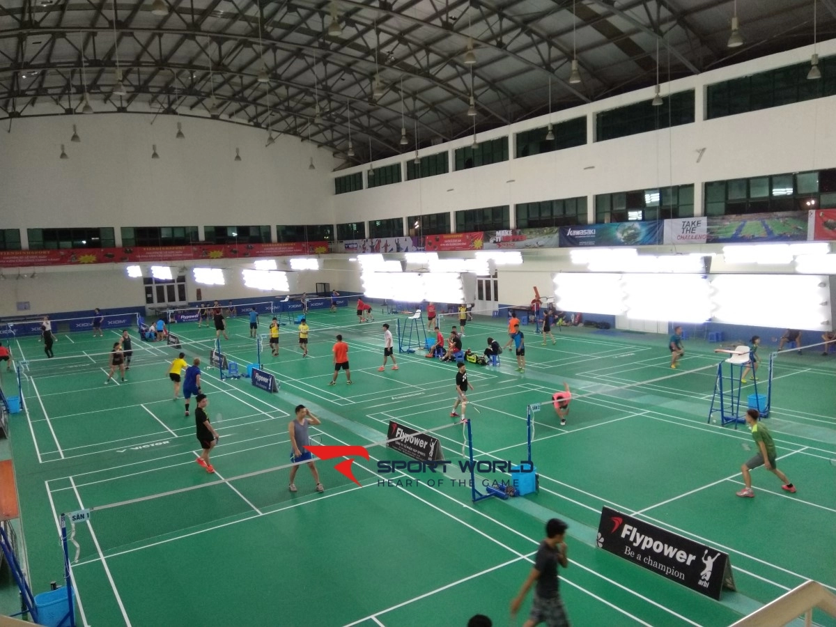 Sân cầu lông Nhà thi đấu thể thao Đền Lừ