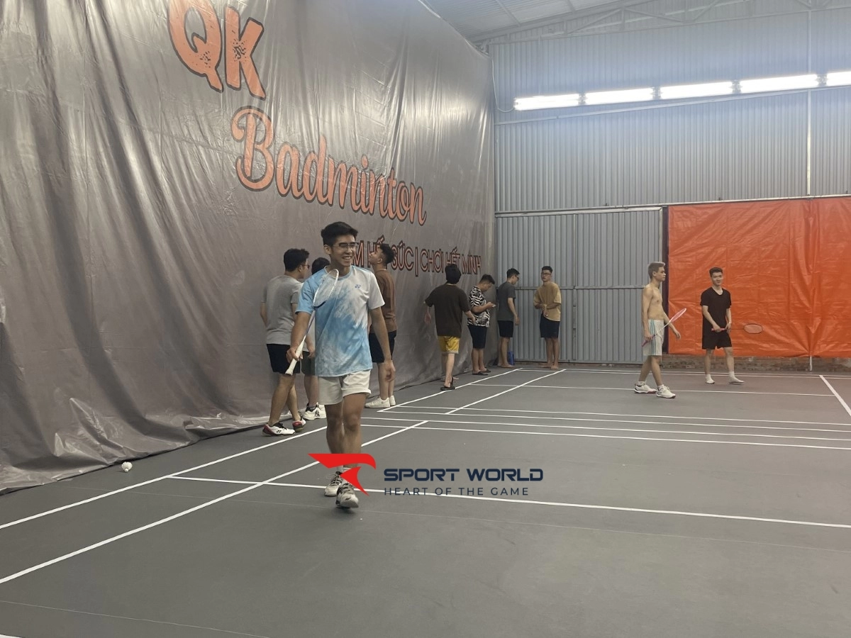 Sân cầu lông QK Badminton