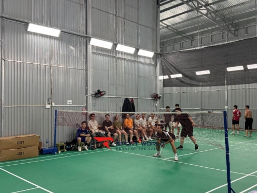 VỢT BADMINTON