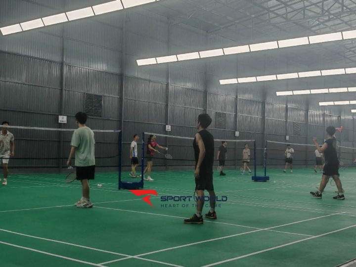 Sân Cầu Lông Mỹ Đình