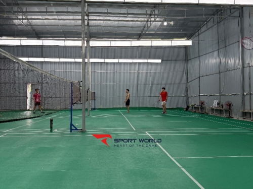 Sân cầu lông Phú Đô