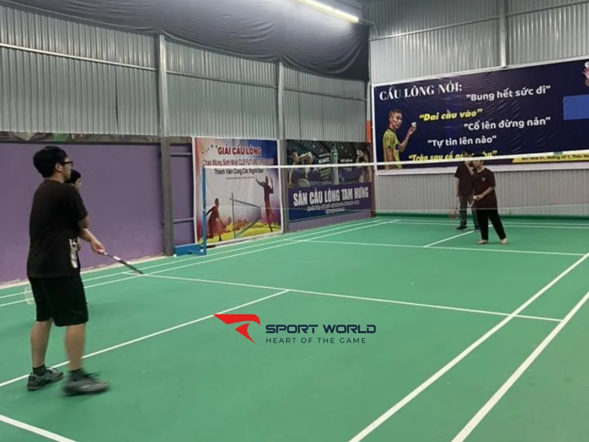 Sân Cầu Lông Tam Hưng