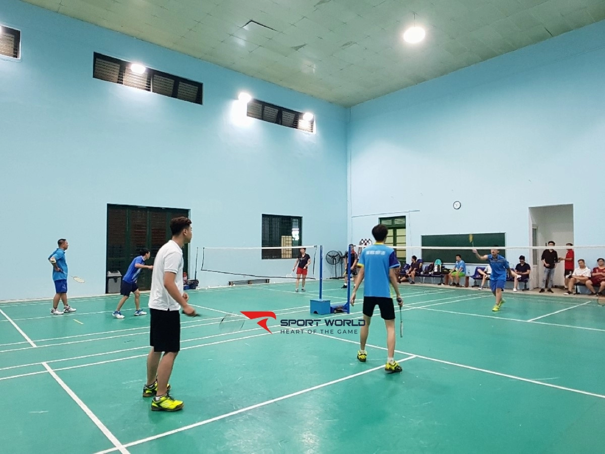 Sân cầu lông 31 Khương Hạ