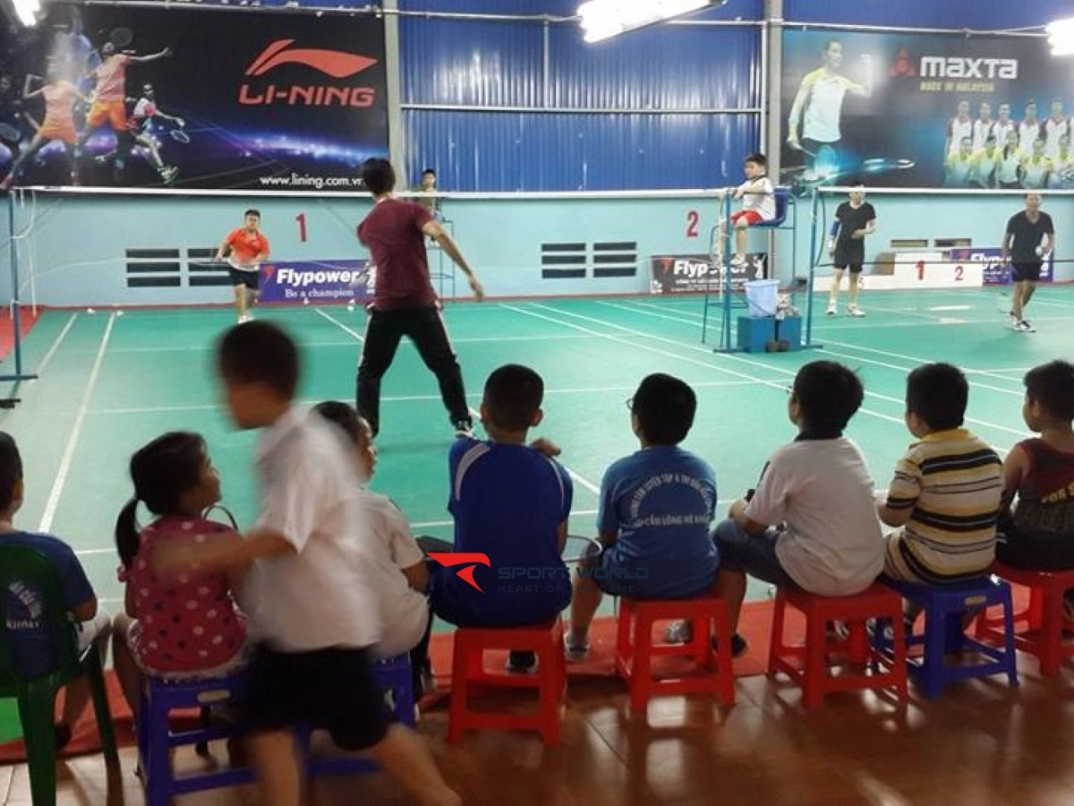 Sân cầu lông 360