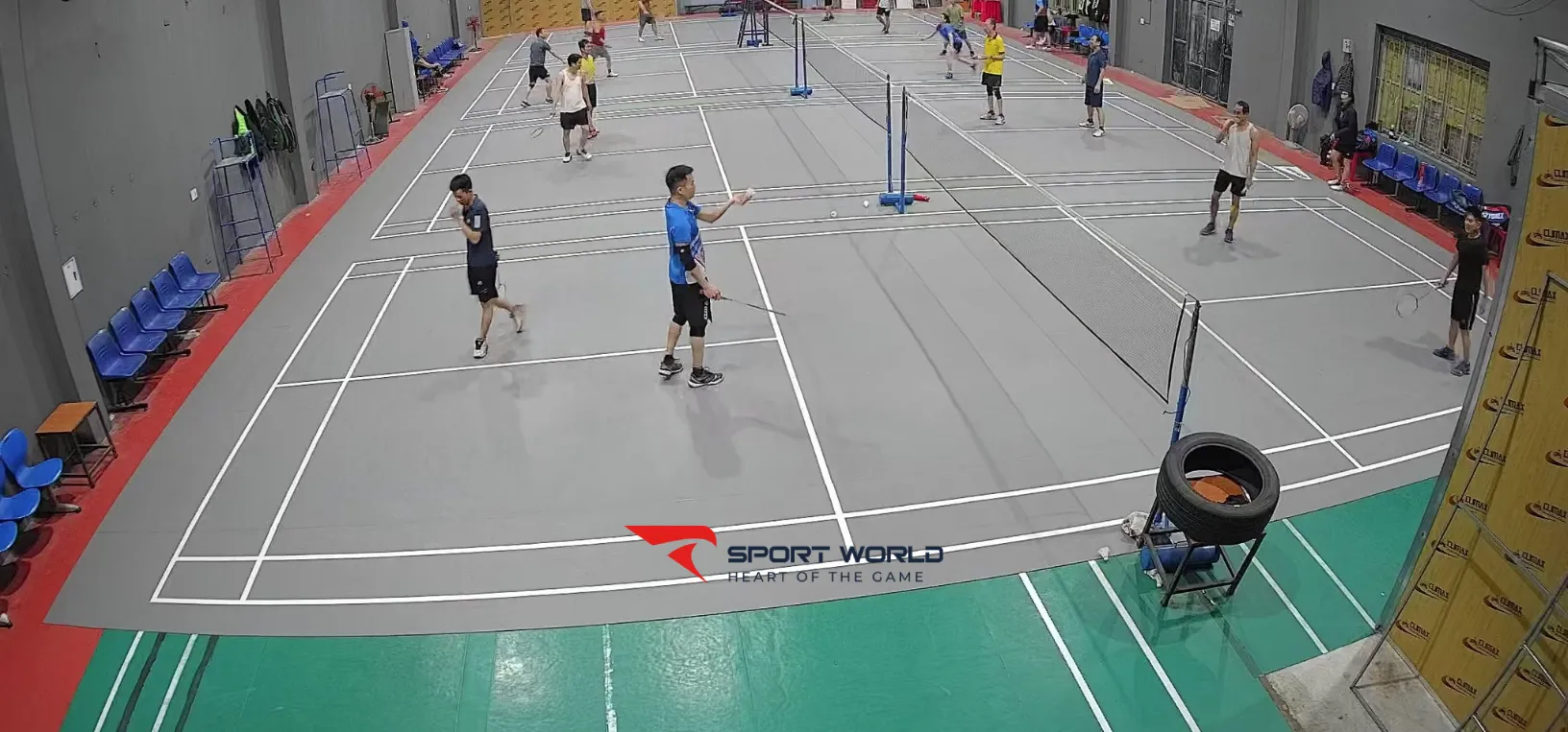 Sân cầu lông Thành Đông