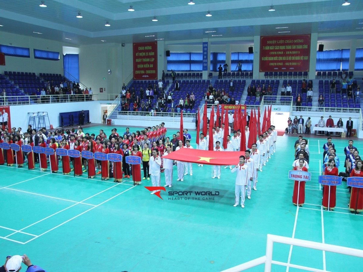 Sân Cầu Lông Nhà thi đấu quận Kiến An