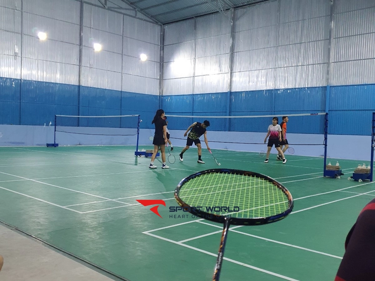 Sân cầu lông Thị Trấn Một Ngàn