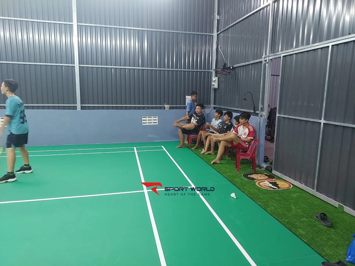 Sân cầu lông Tiến Thịnh Badminton