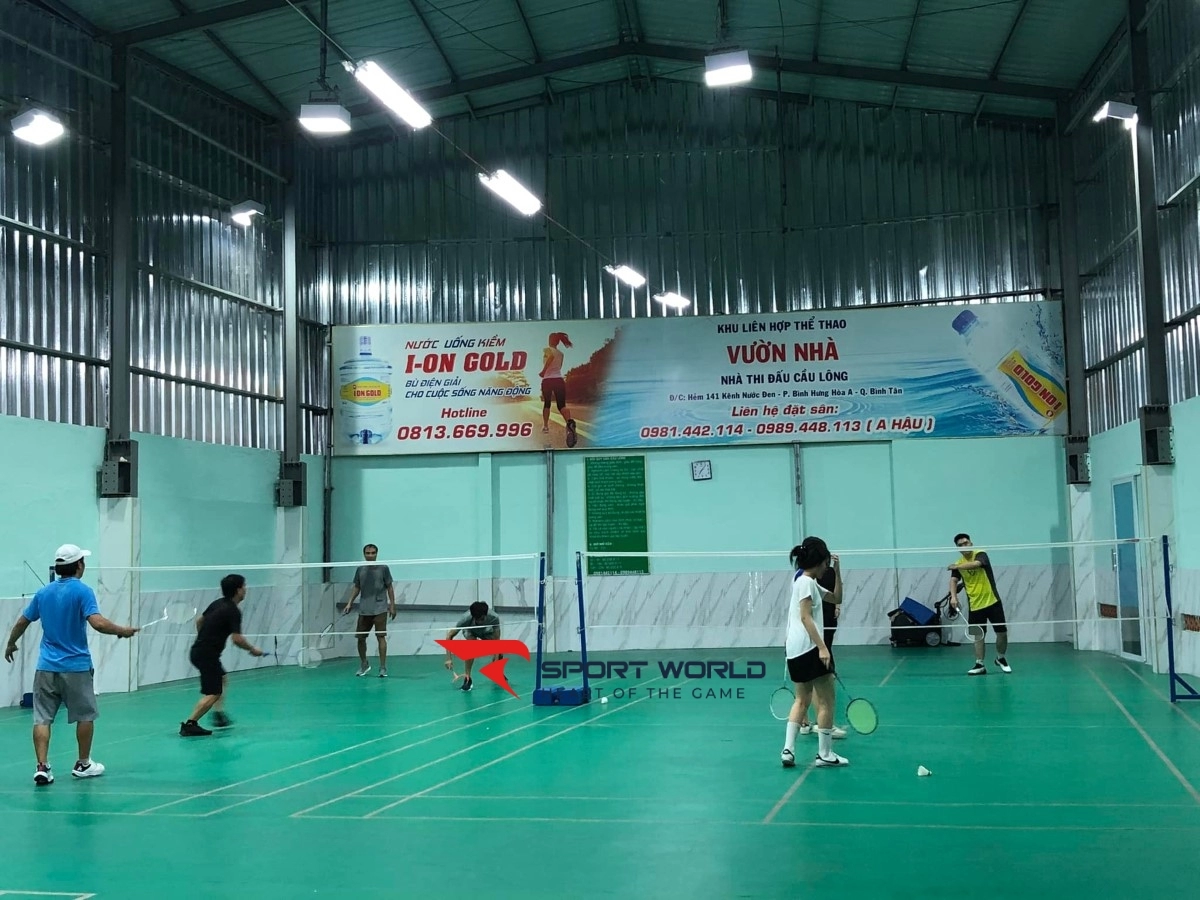 Sân cầu lông Khu Liên Hợp Thể Thao Vườn Nhà