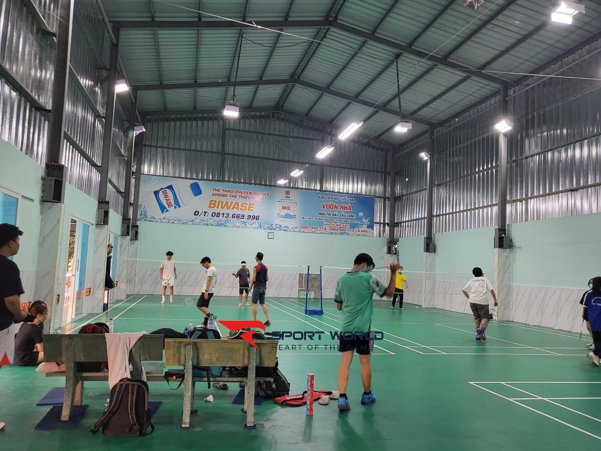 Sân cầu lông Khu Liên Hợp Thể Thao Vườn Nhà