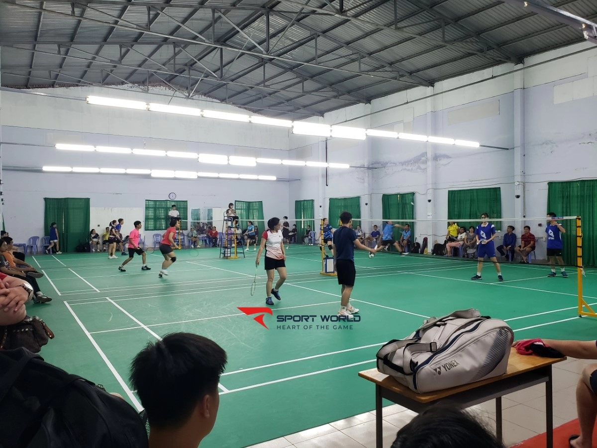 Sân cầu lông Liên phường Tân Tạo