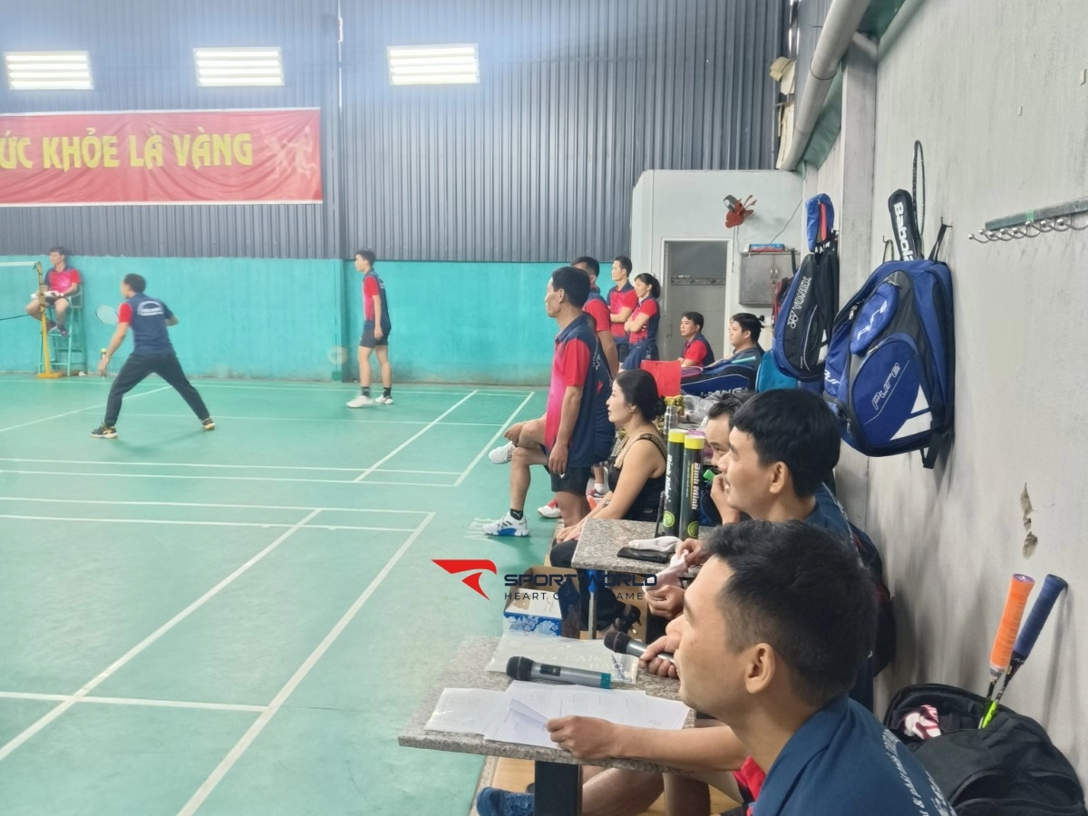 Sân cầu lông Quốc Sang