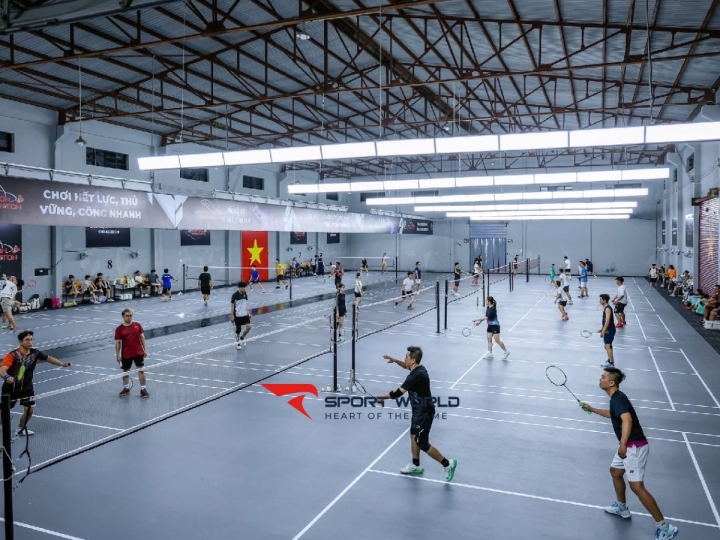 Sân cầu lông Trạm Cầu Lông - Bình Tân