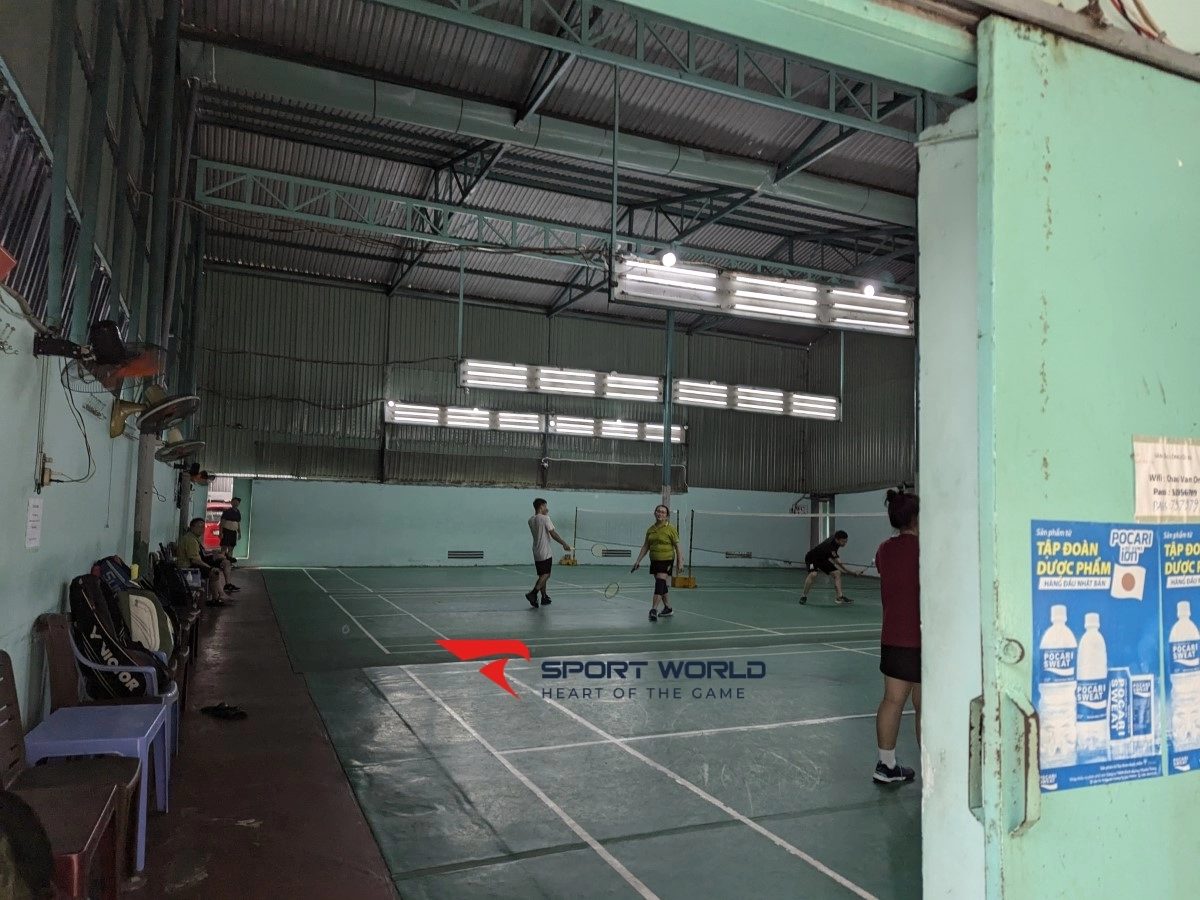 Sân cầu lông Cối Đá