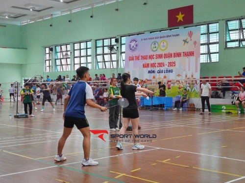 Sân cầu lông Trung tâm TDTT Bình Thạnh