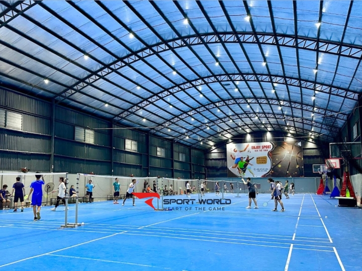 Sân cầu lông và bóng rổ Rian Sports