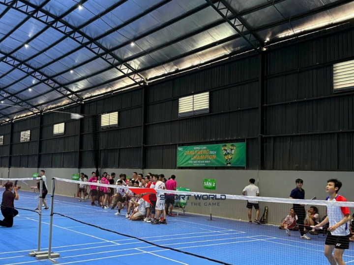 Sân cầu lông và bóng rổ Rian Sports