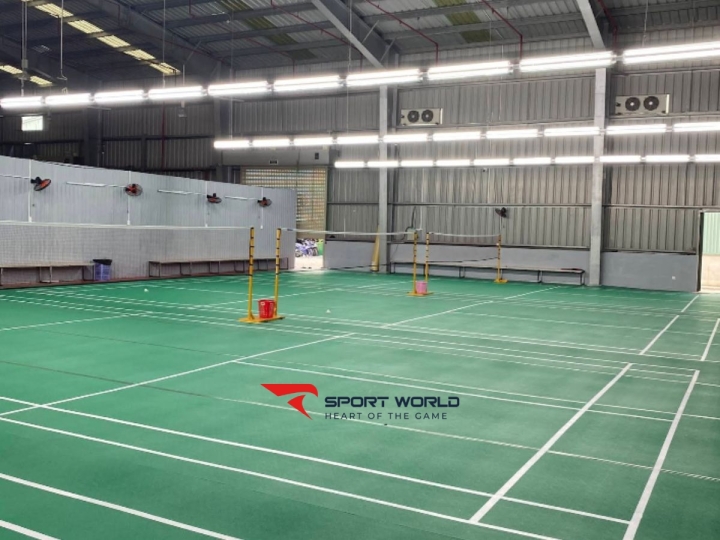 Sân cầu lông Nguyễn Văn Lượng