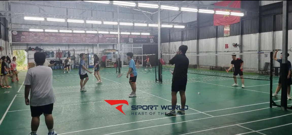 Sân cầu lông Nhà Bè Sport