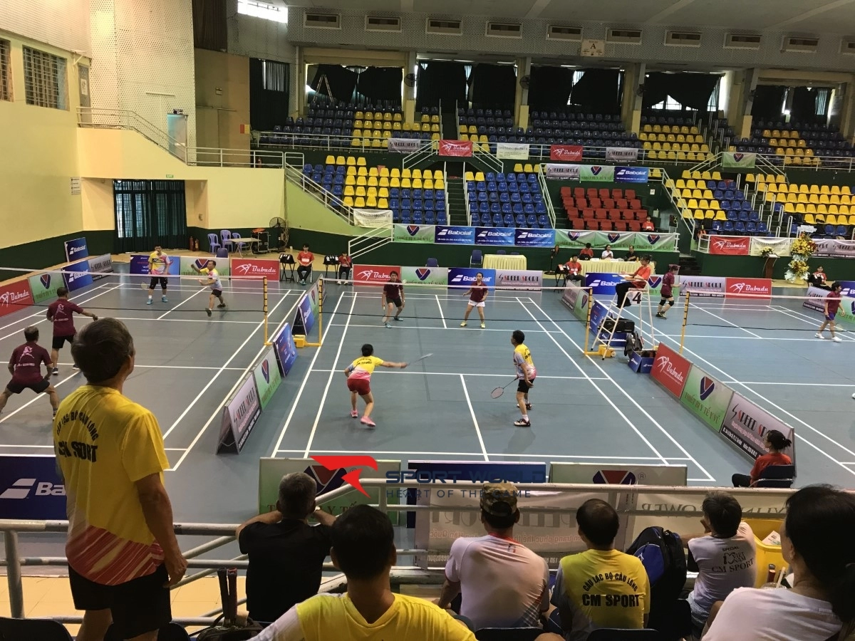 Sân cầu lông Trung tâm Thể dục Thể thao Rạch Miễu