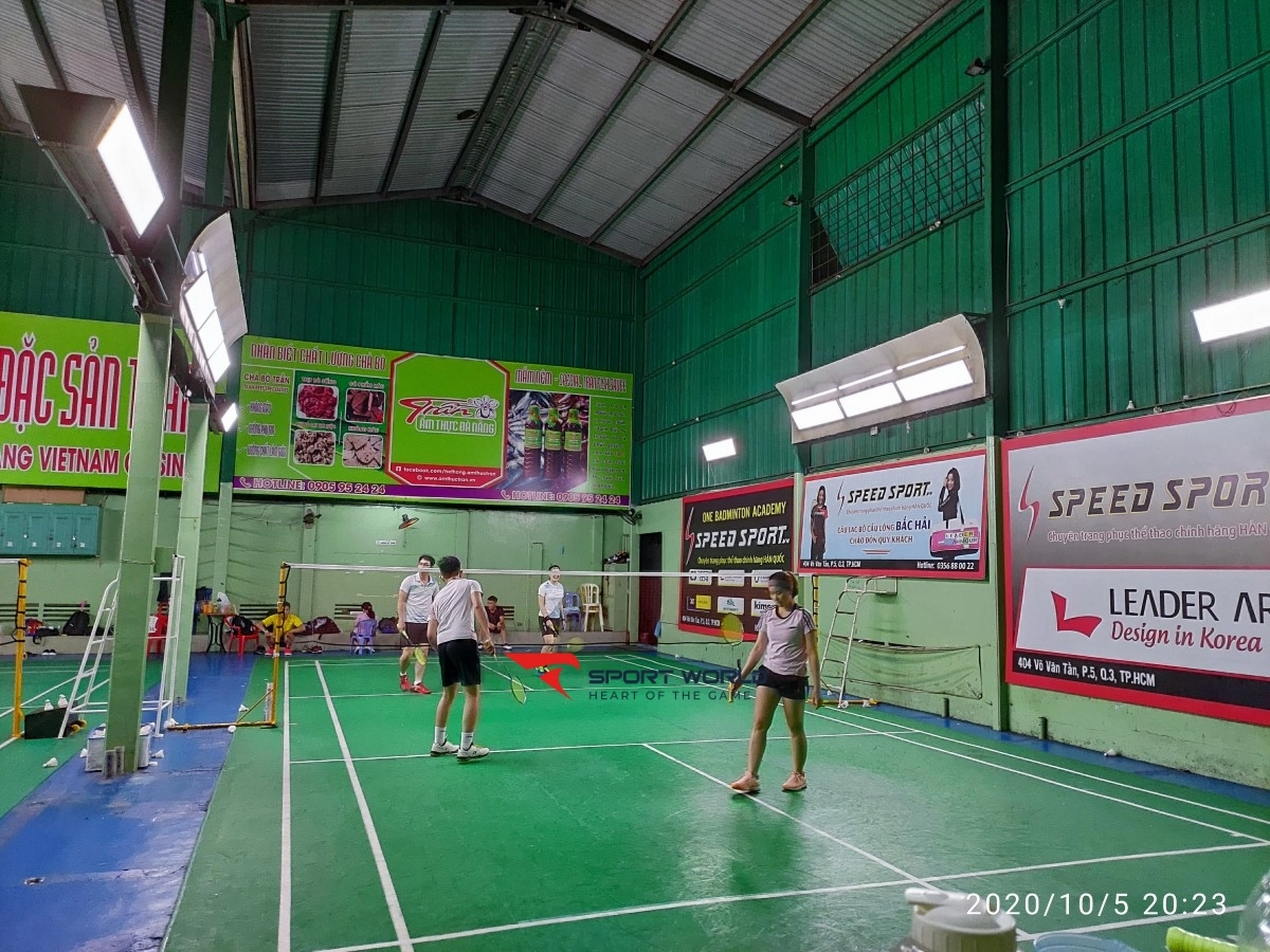 Sân Cầu Lông Bắc Hải
