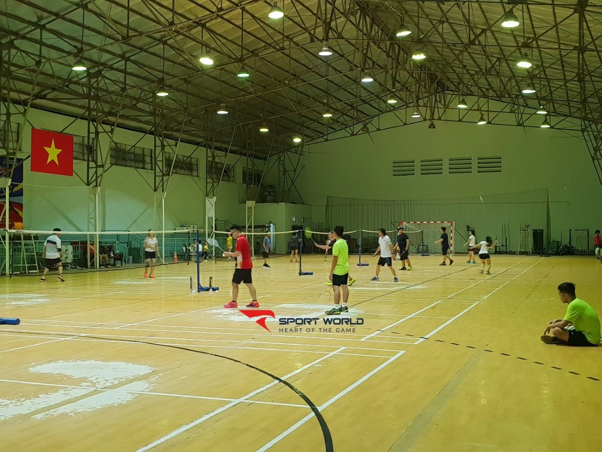 Sân Cầu Lông nhà thi đấu Nguyễn Tri Phương
