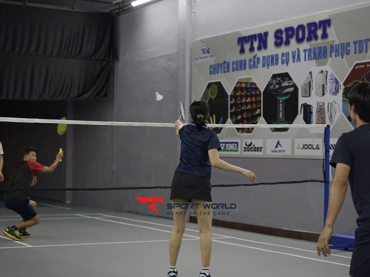 Sân cầu lông Tân Thới Nhất Sport