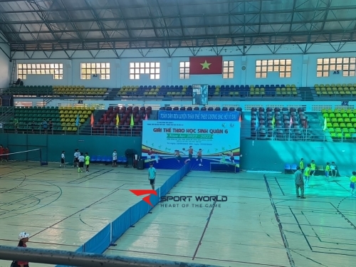Sân cầu lông Nhà Thi Đấu Quận 6