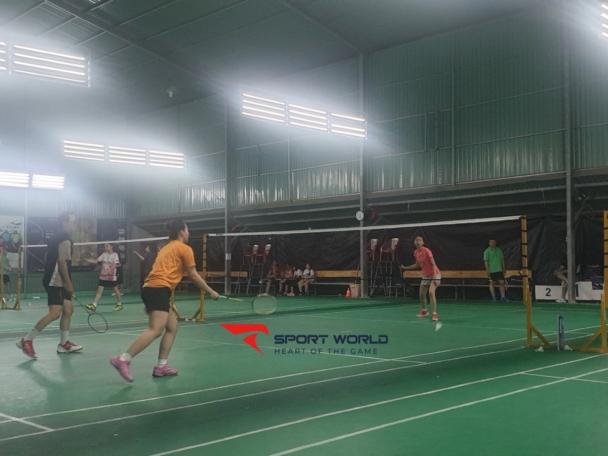 Sân cầu lông Cao Lỗ - Quận 8