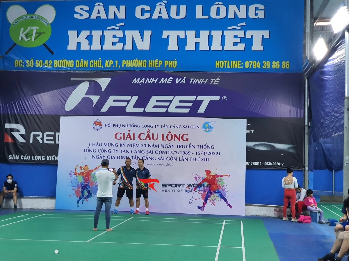 Sân cầu lông Kiến Thiết