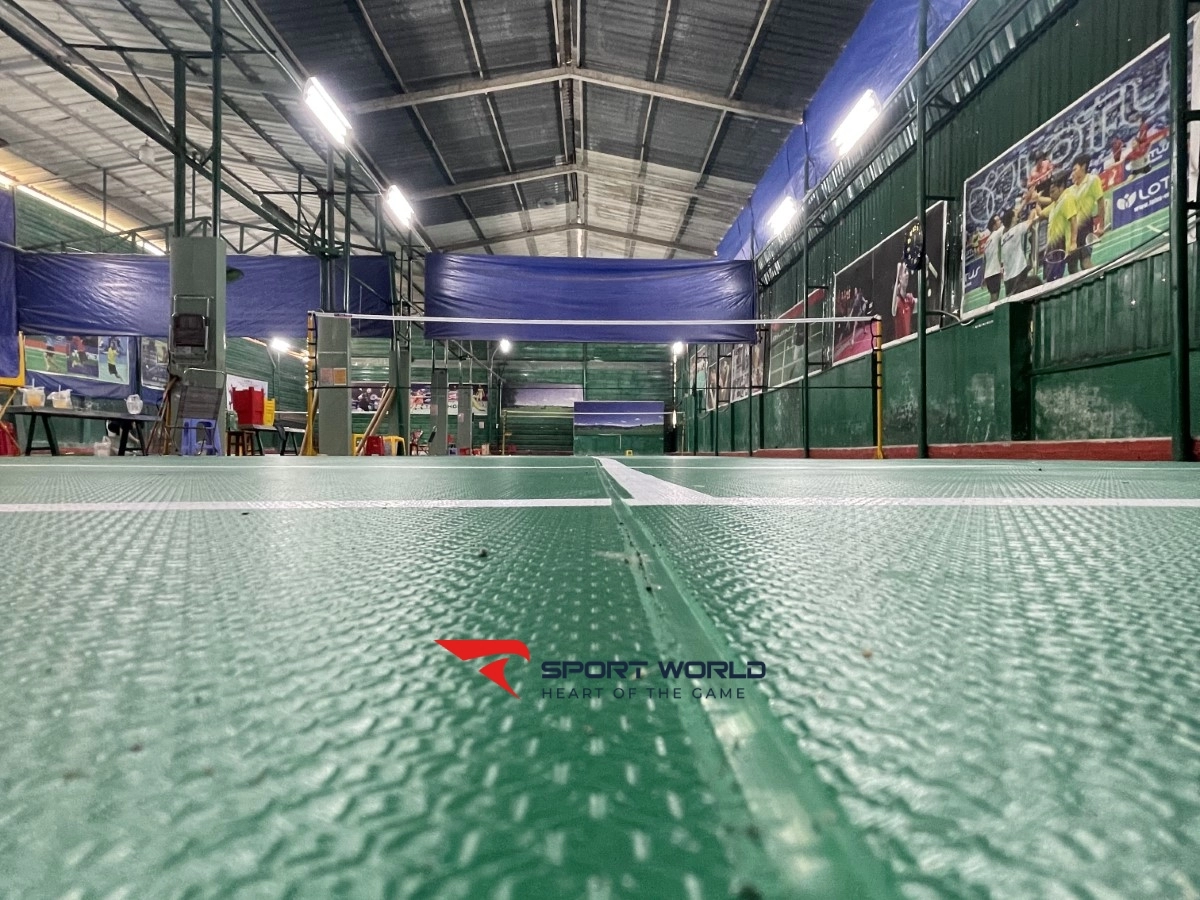 Sân cầu lông Tám Khỏe