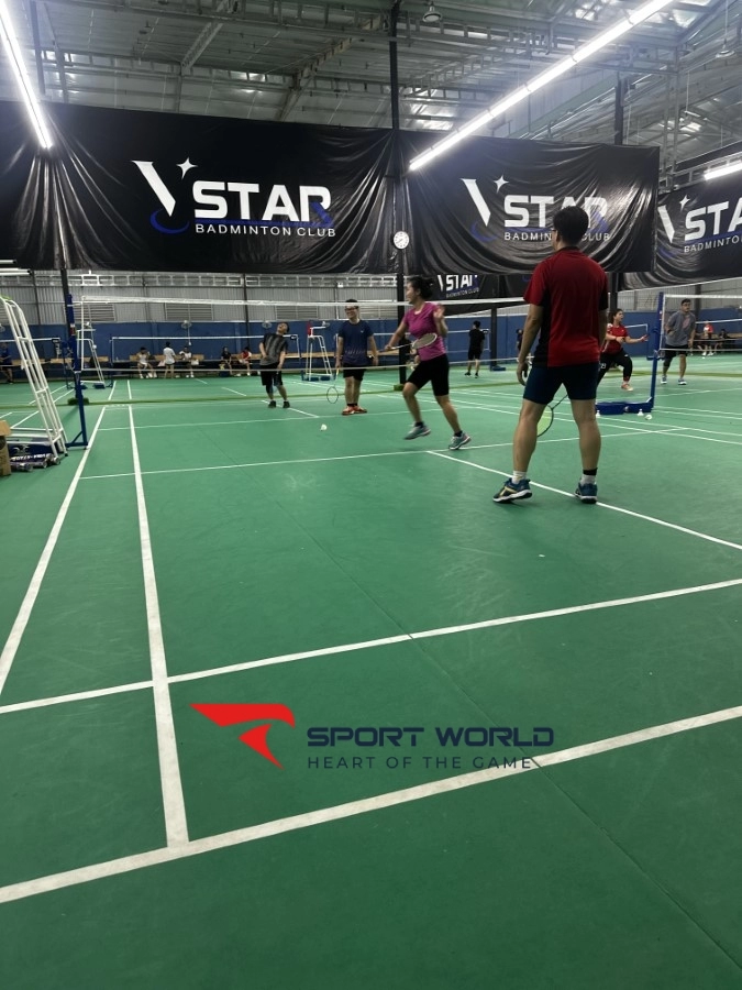 Sân cầu lông VStar Badminton